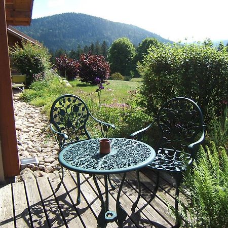 B&B Chalet l'Epinette Gérardmer Rom bilde
